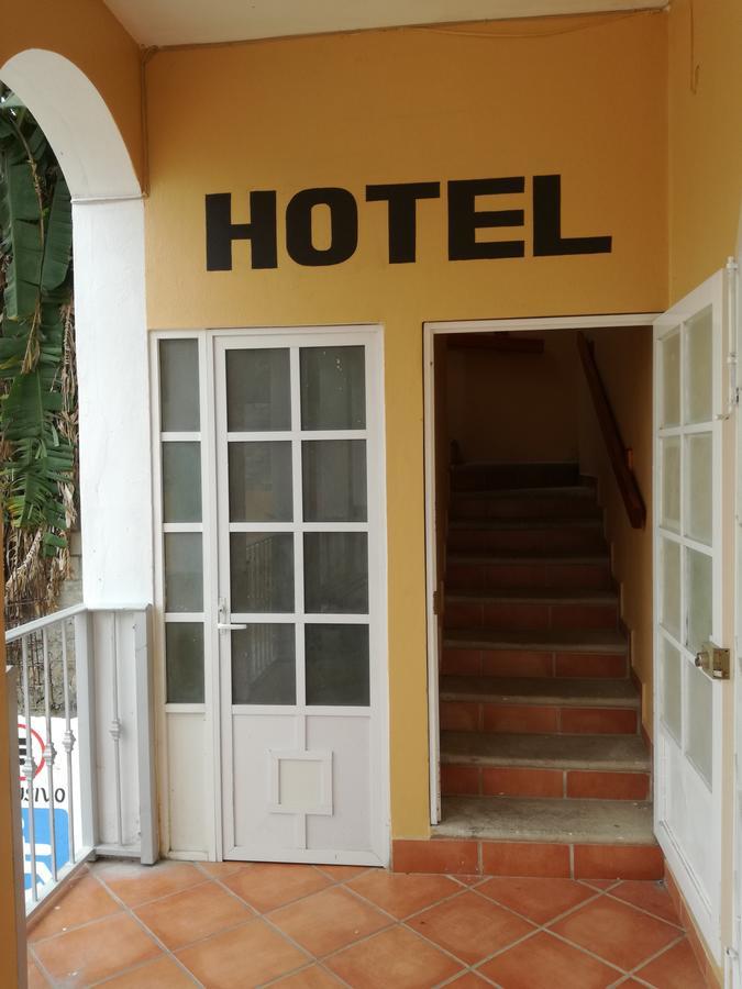 Hotel Y Plaza Jalpan Zewnętrze zdjęcie