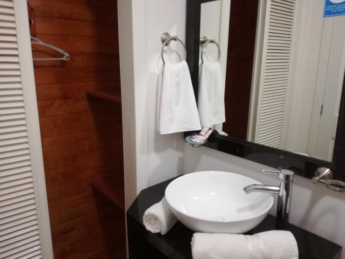 Hotel Y Plaza Jalpan Zewnętrze zdjęcie